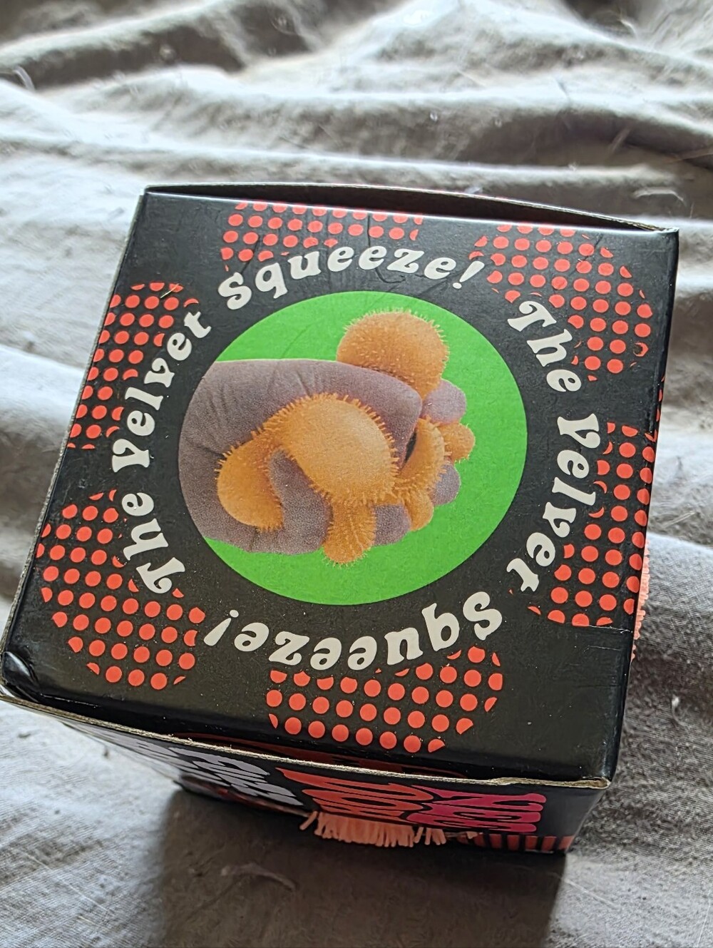 NeeDoh Fuzz Ball Flower Power - Orange - Picture 3 of 4
